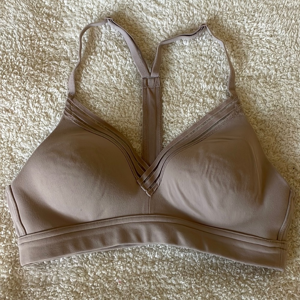 Athleta nude color sports bra